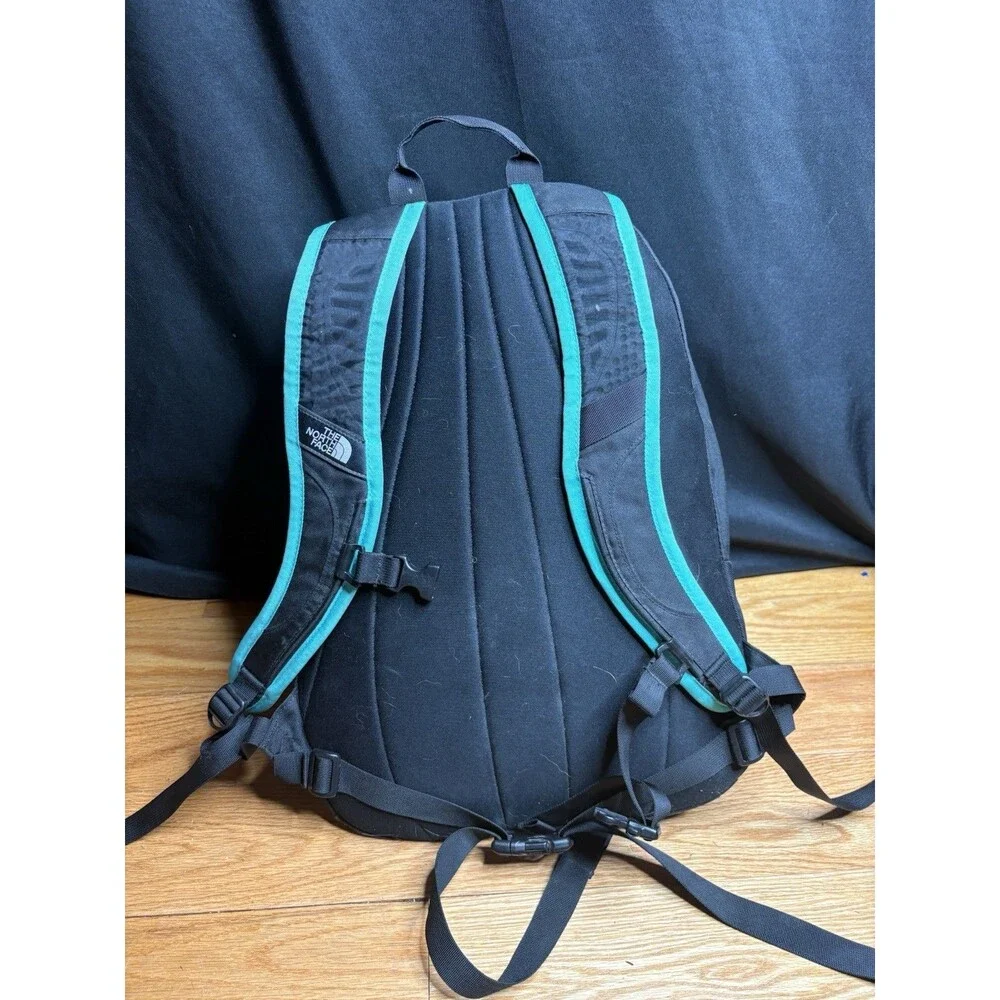 The North Face Vault Rucksack Black Blue Padded Strap Backpack Bag Casual
